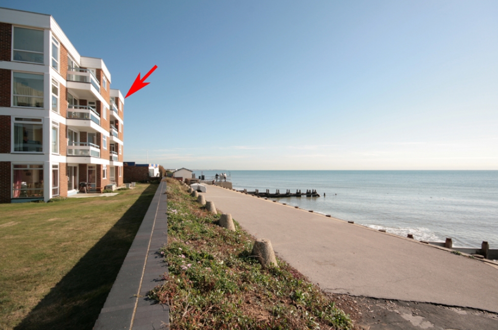 Property for Sale, East Wittering 10 Seagate Court Baileys Estate Agent